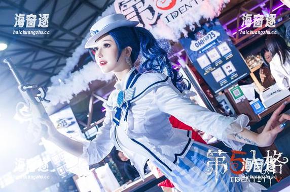 就视野不够，原图居然让露儿大魔王学姐成了我的第二学姐！