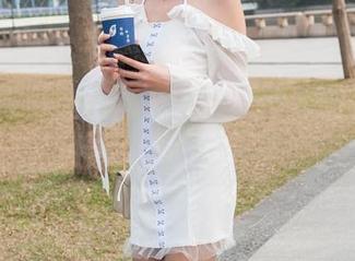 魔镜街拍 – 摄影才华横溢，凯恩居然在图库里点亮我的小心事！